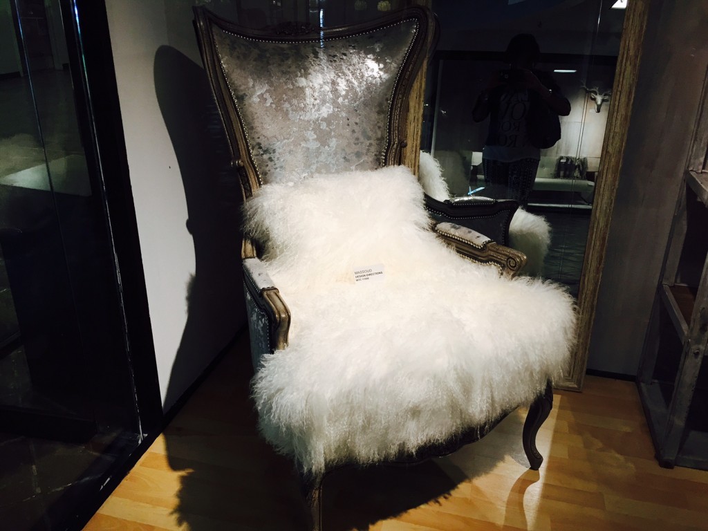 wtc chair with fur