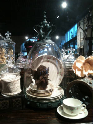 Shopping/glassaccessories1.JPG