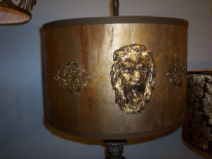 Shopping/lionlampshade.JPG Shopping/lionlampshade.JPG
