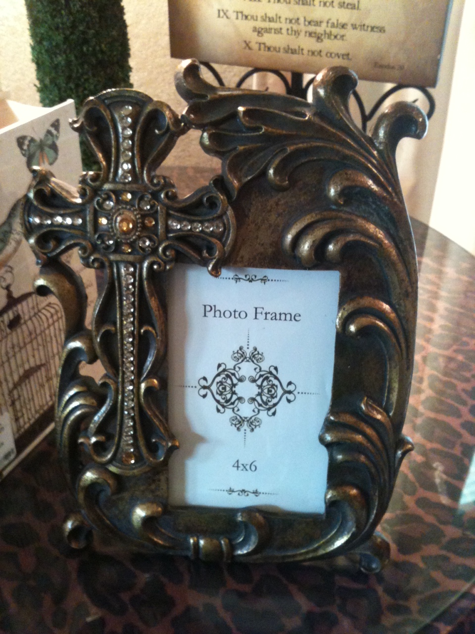 Shopping/framegiveaway.JPG Shopping/framegiveaway.JPG