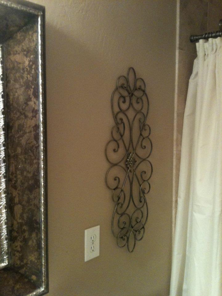 Shopping/guestbathroom12012.jpg